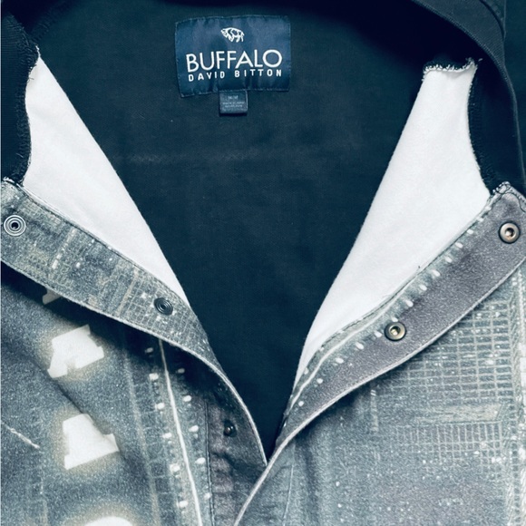 Buffalo City Skyline Distressed Vintage Unisex Jacket - Picture 4 of 8